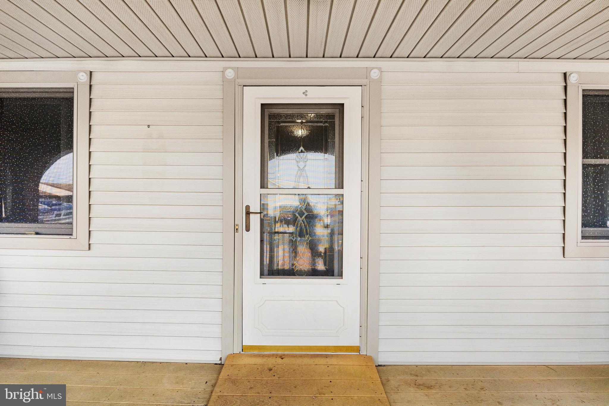 8 South Captain Drive Tuckerton, NJ 08087 - Photo 48 of 52 a view of a entryway