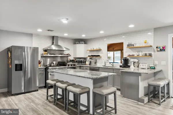 $499,000 | 8 South Captain Drive, Tuckerton, NJ 08087