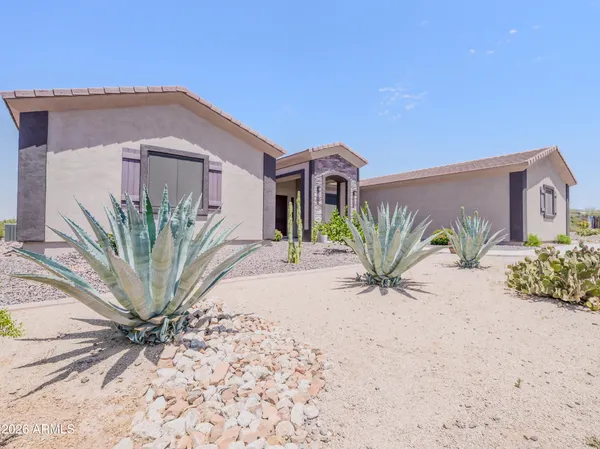 $875,000 | 40130 North 7th Street, Phoenix, AZ 85086