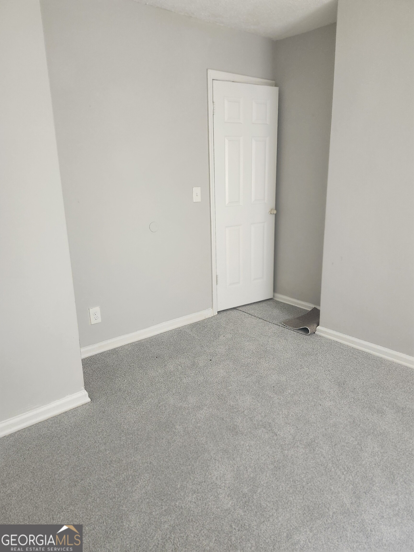 2828 Engle Road Northwest Atlanta, GA 30318 - Photo 15 of 35