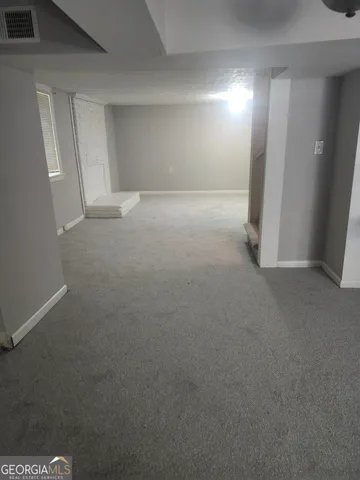 a view of empty room