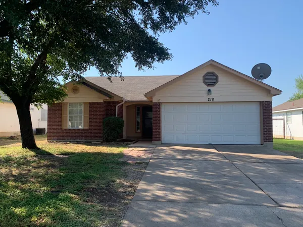 $1,700 | 210 Evergreen Circle, Georgetown, TX 78626