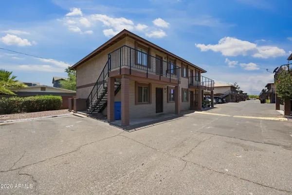 $1,145 | 1234 North 36th Street, Unit 208, Phoenix, AZ 85008