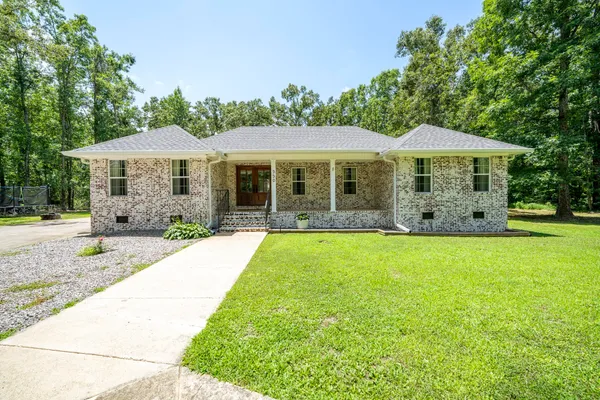 $399,900 | 330 Robin Hood Loop, Savannah, TN 38372