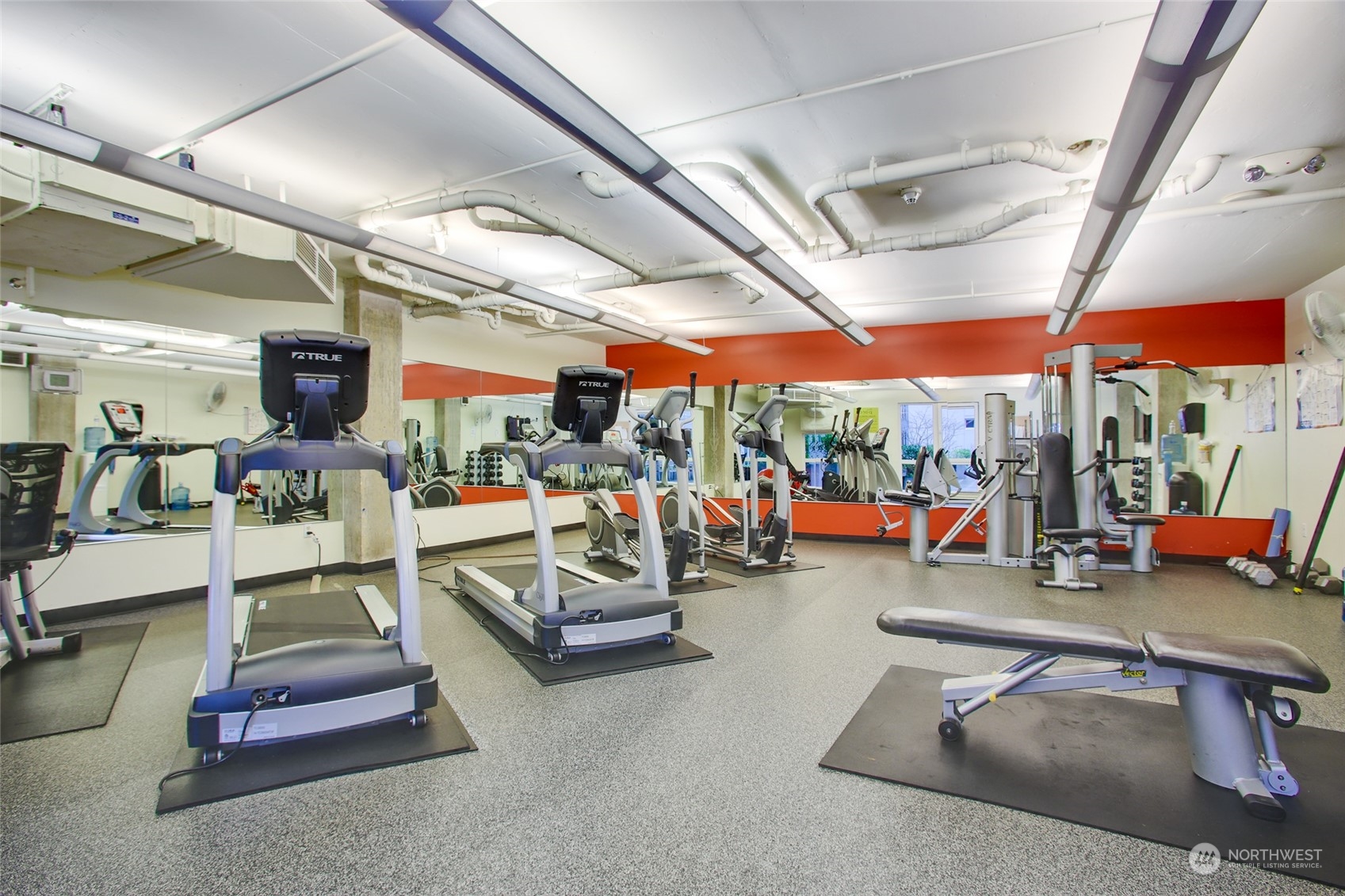 76 Cedar Street, Unit 710 Seattle, WA 98121 - Photo 15 of 20 a view of gym