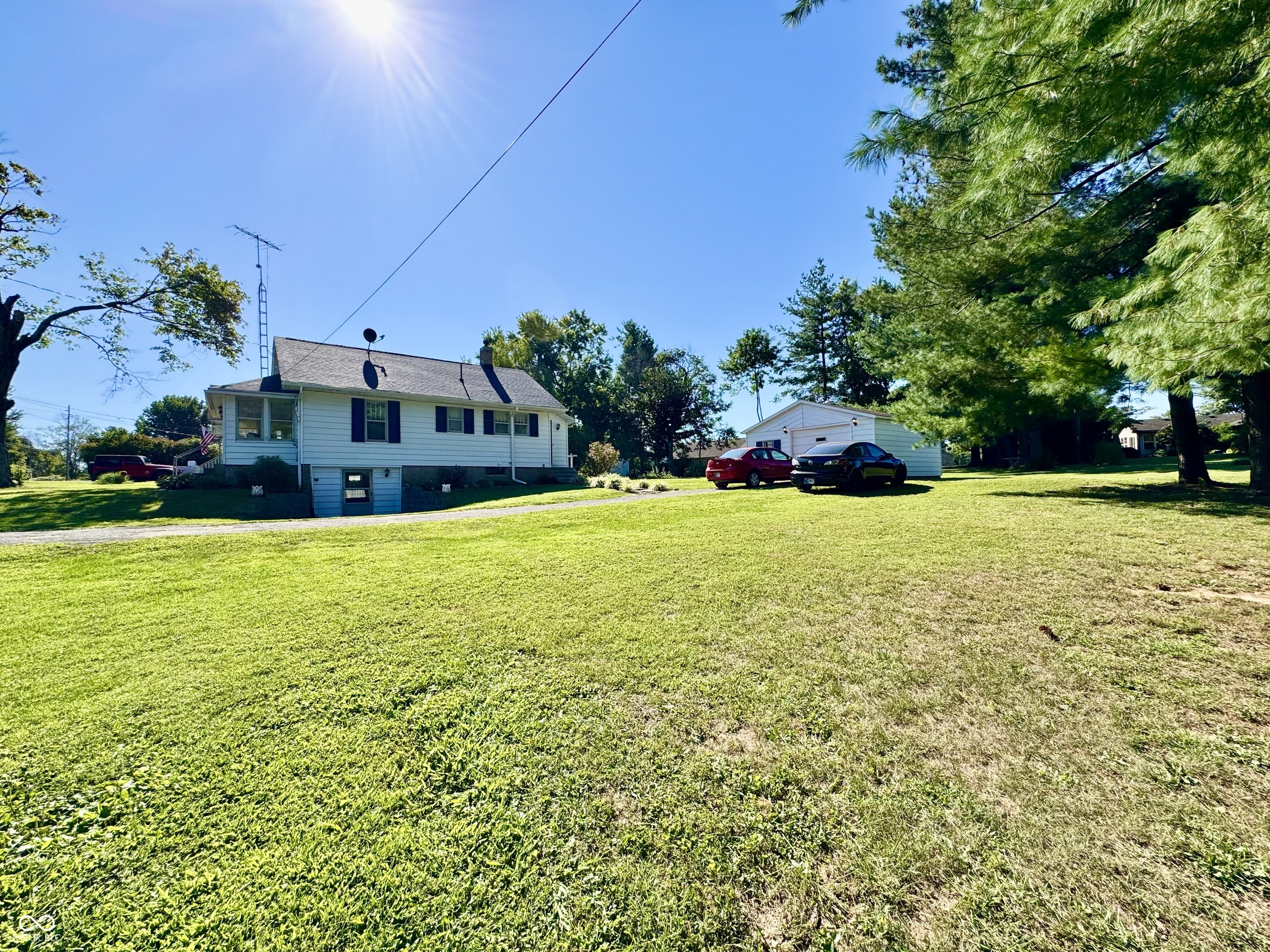 805 Smith Street Salem, IN 47167 - Photo 28 of 34