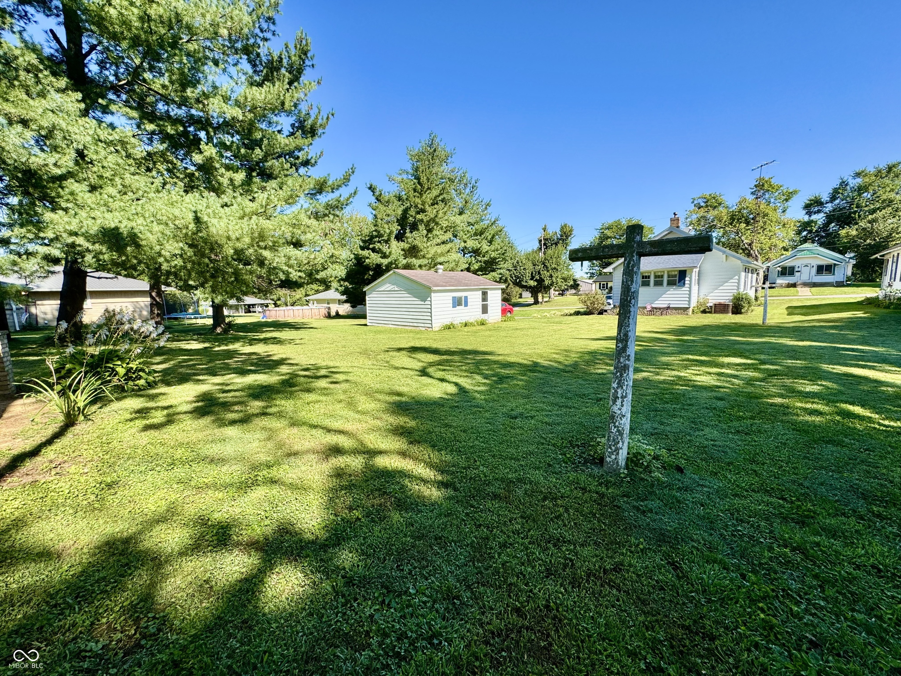 805 Smith Street Salem, IN 47167 - Photo 29 of 34
