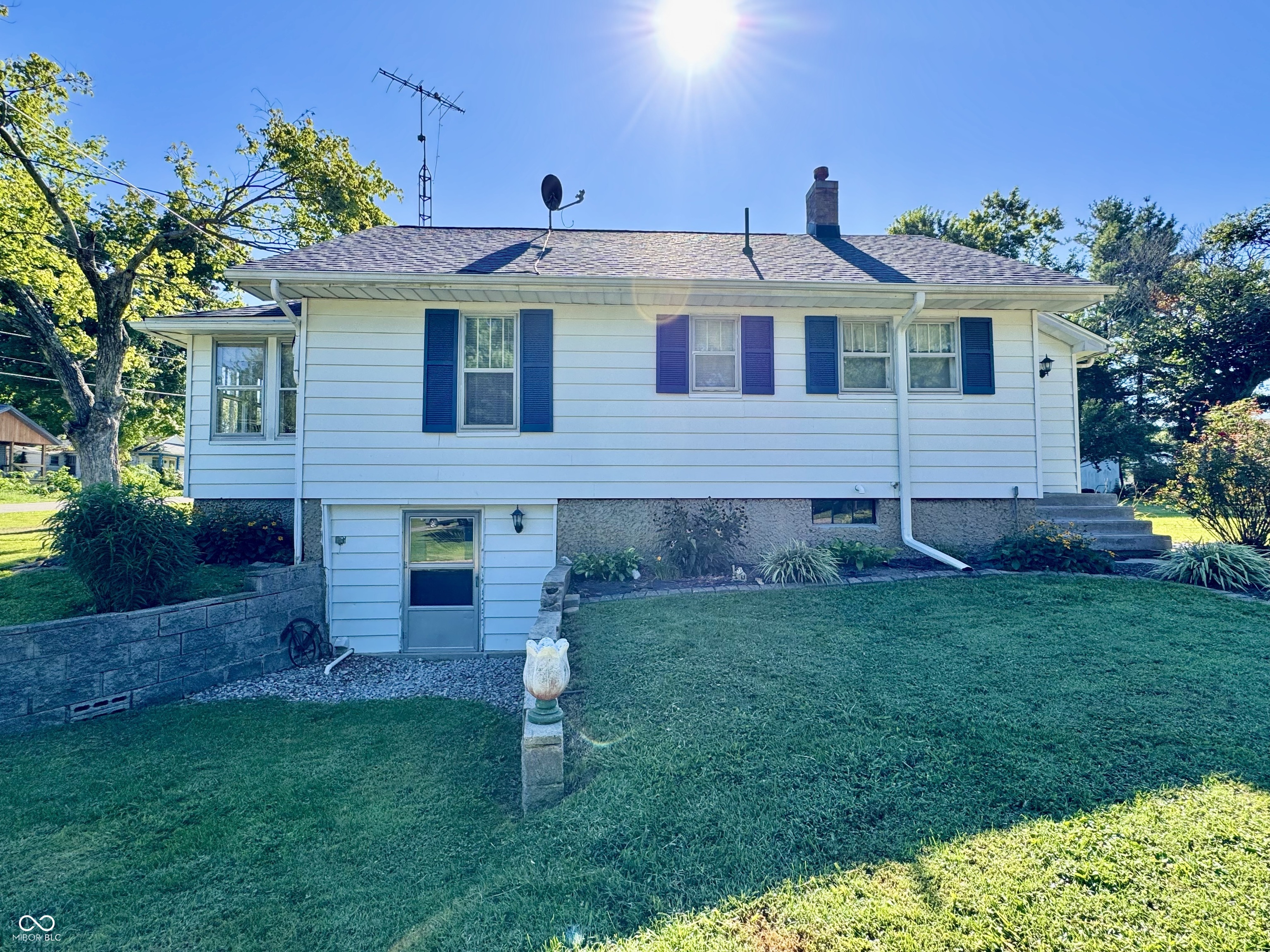 805 Smith Street Salem, IN 47167 - Photo 30 of 34