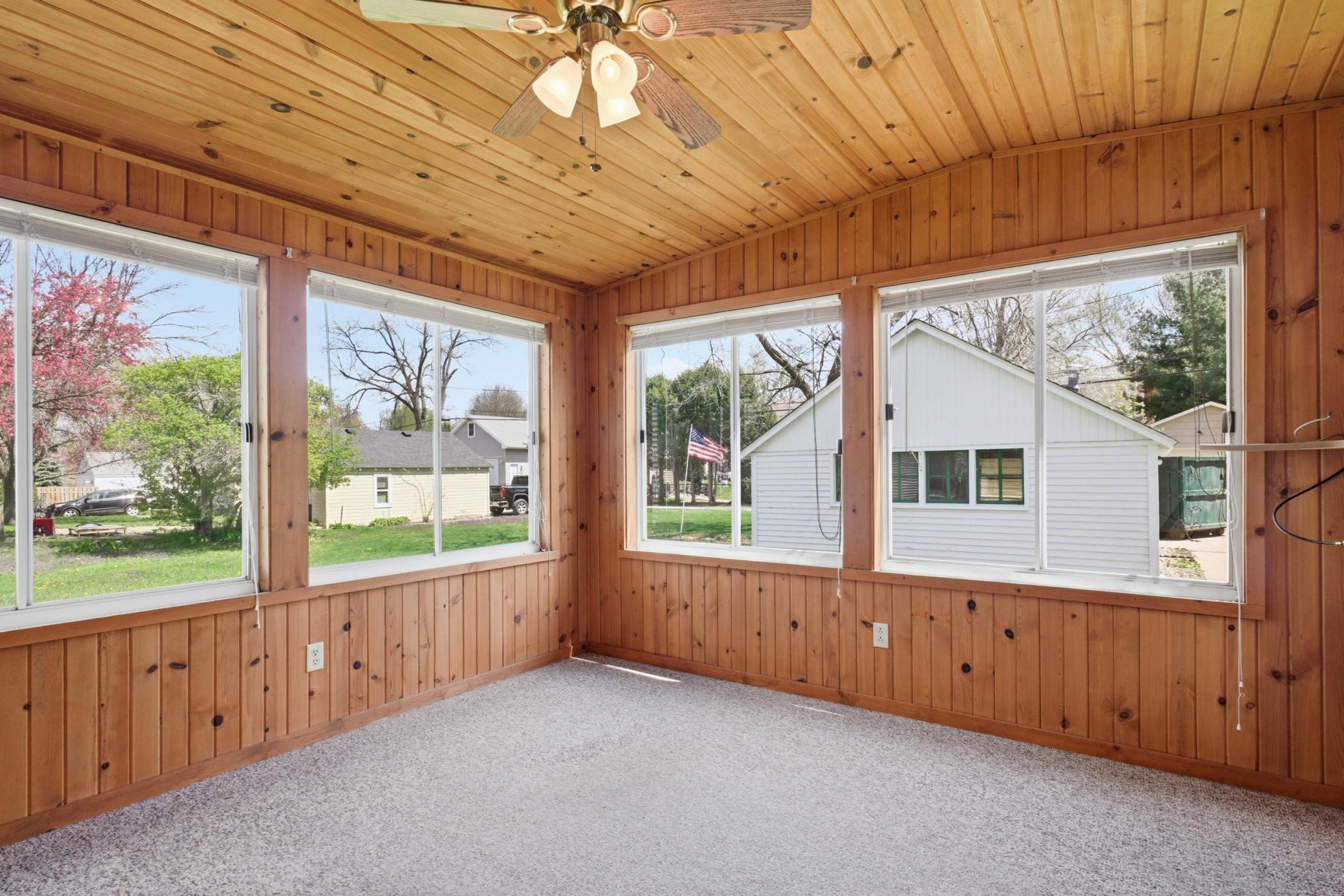 827 7th Avenue Southwest Faribault, MN 55021 - Photo 14 of 29
