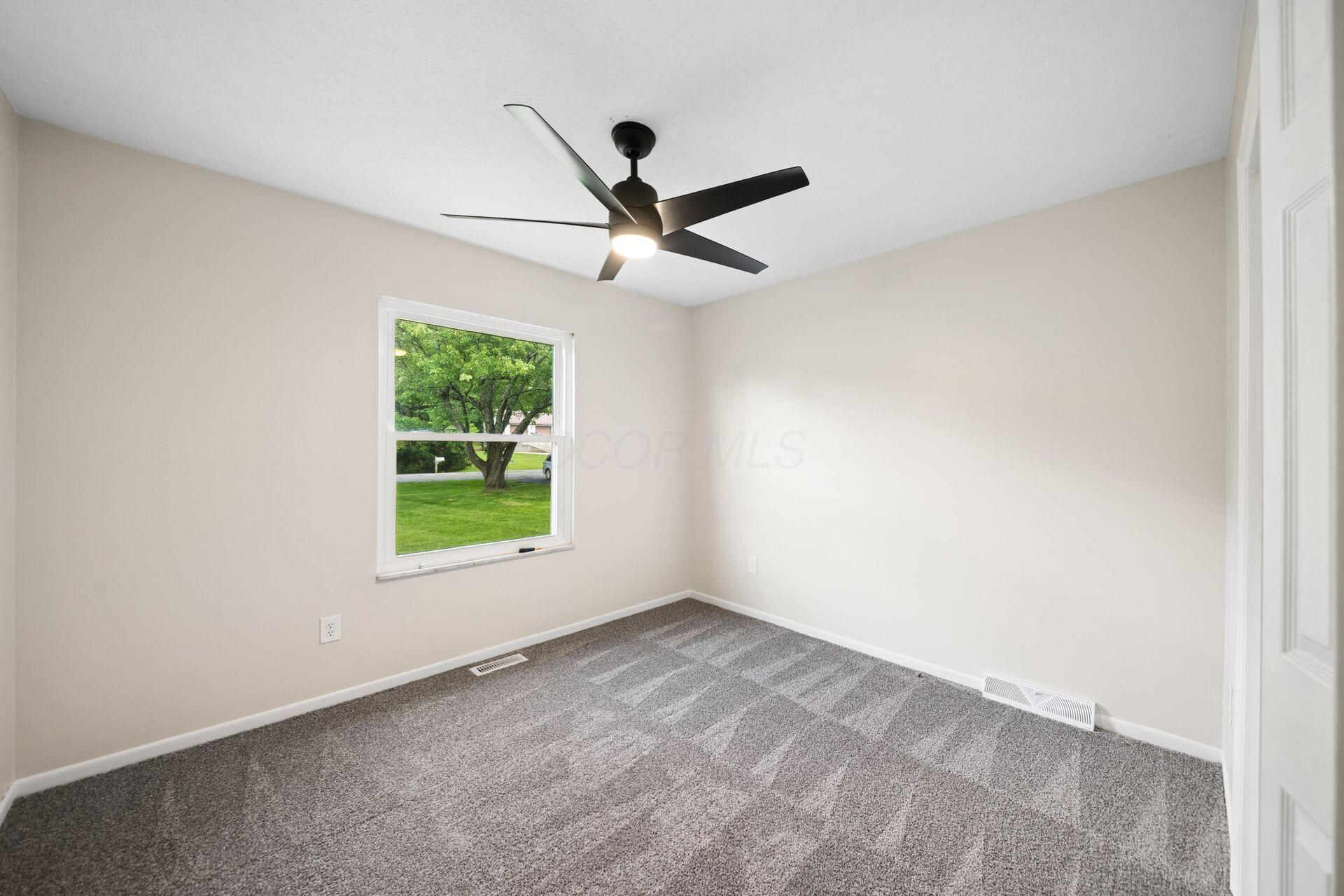 417 Forward Pass Road Southwest Pataskala, OH 43062 - Photo 28 of 53 2nd Bedroom