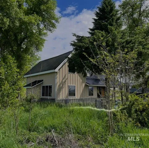 $789,900 | 2250 Moritz Lane, Indian Valley, ID 83632
