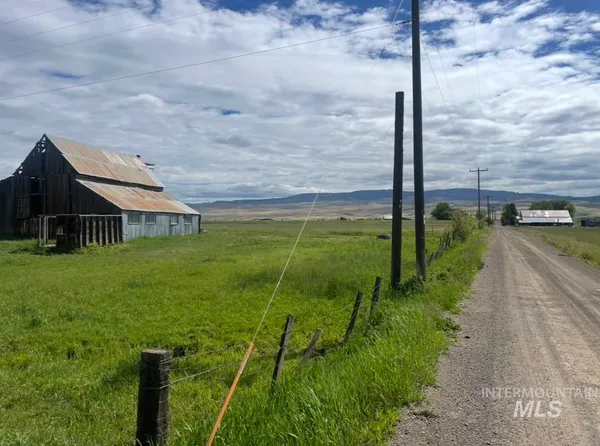 $749,900 | 2250 Moritz Lane, Indian Valley, ID 83632