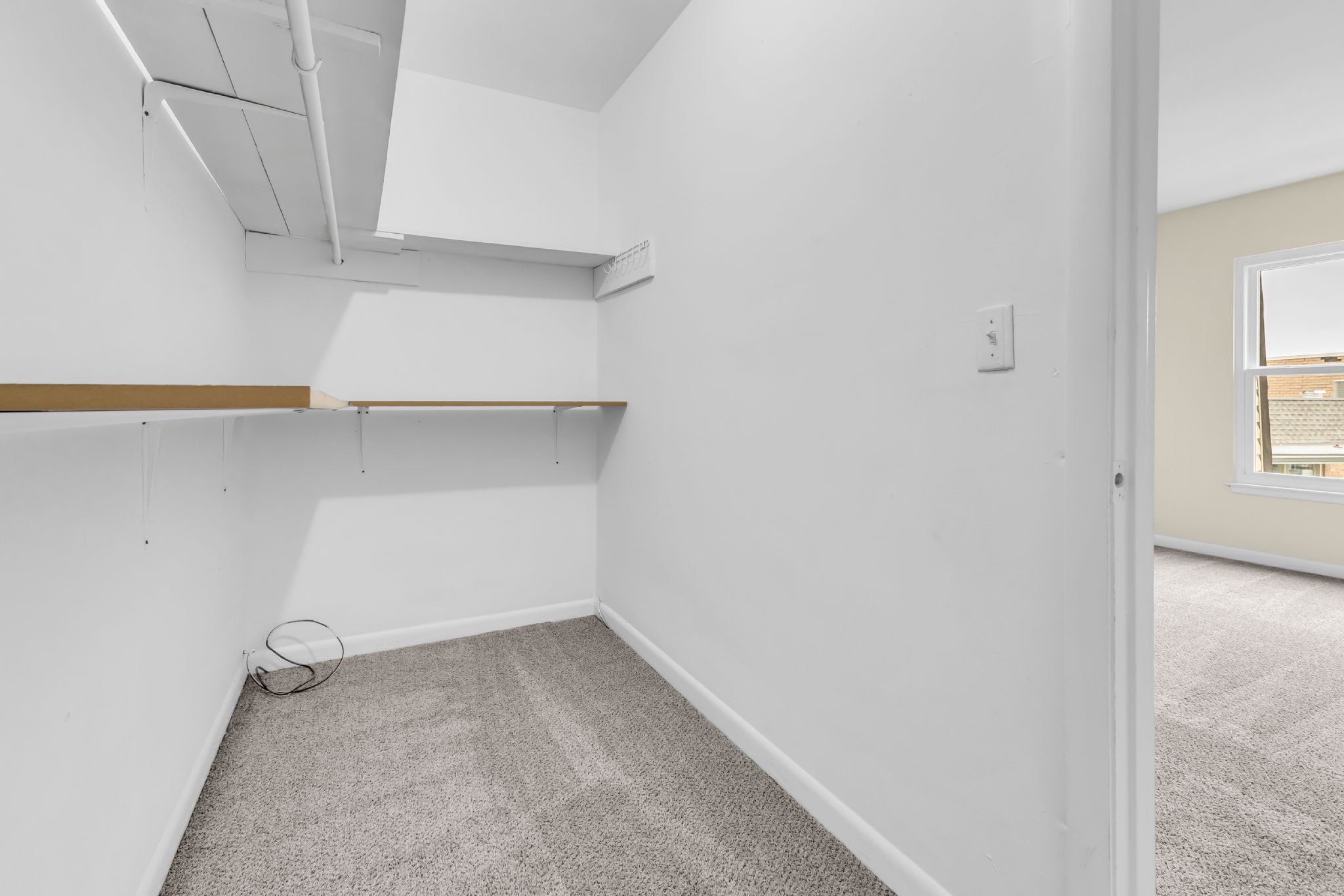 370 Wallace Road, Unit F5 Nashville, TN 37211 - Photo 15 of 28 a view of an empty room
