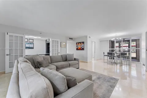 $387,500 | 7225 Promenade Drive, Unit 102, Boca Raton, FL 33433
