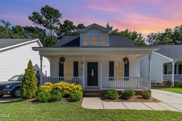 $355,000 | 124 Cliffdale Road, Holly Springs, NC 27540