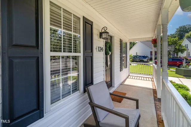 $355,000 | 124 Cliffdale Road, Holly Springs, NC 27540