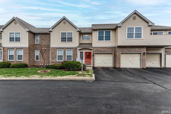 $259,900 | 3701 East Barrington Drive, Unit A305, Bloomington, IN 47408
