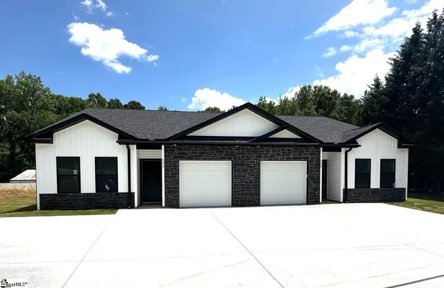 $419,900 | 793-795 Lyman Road, Inman, SC 29349