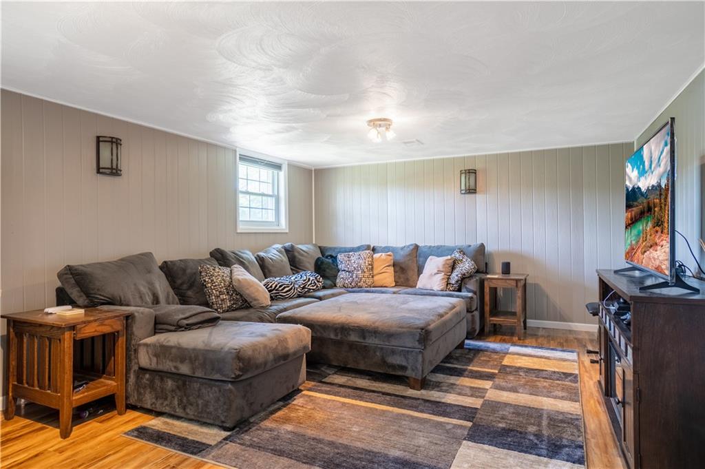 275 Reservoir Road Apollo, PA 15613 - Photo 14 of 21 Gallery Image 14