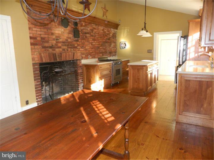 15 Chesterfield Georgetown Road Chesterfield, NJ 08515 - Photo 2 of 14 Kitchen
