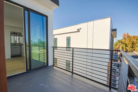 $4,150 | 6405 Odessa Avenue, Lake Balboa, CA 91406