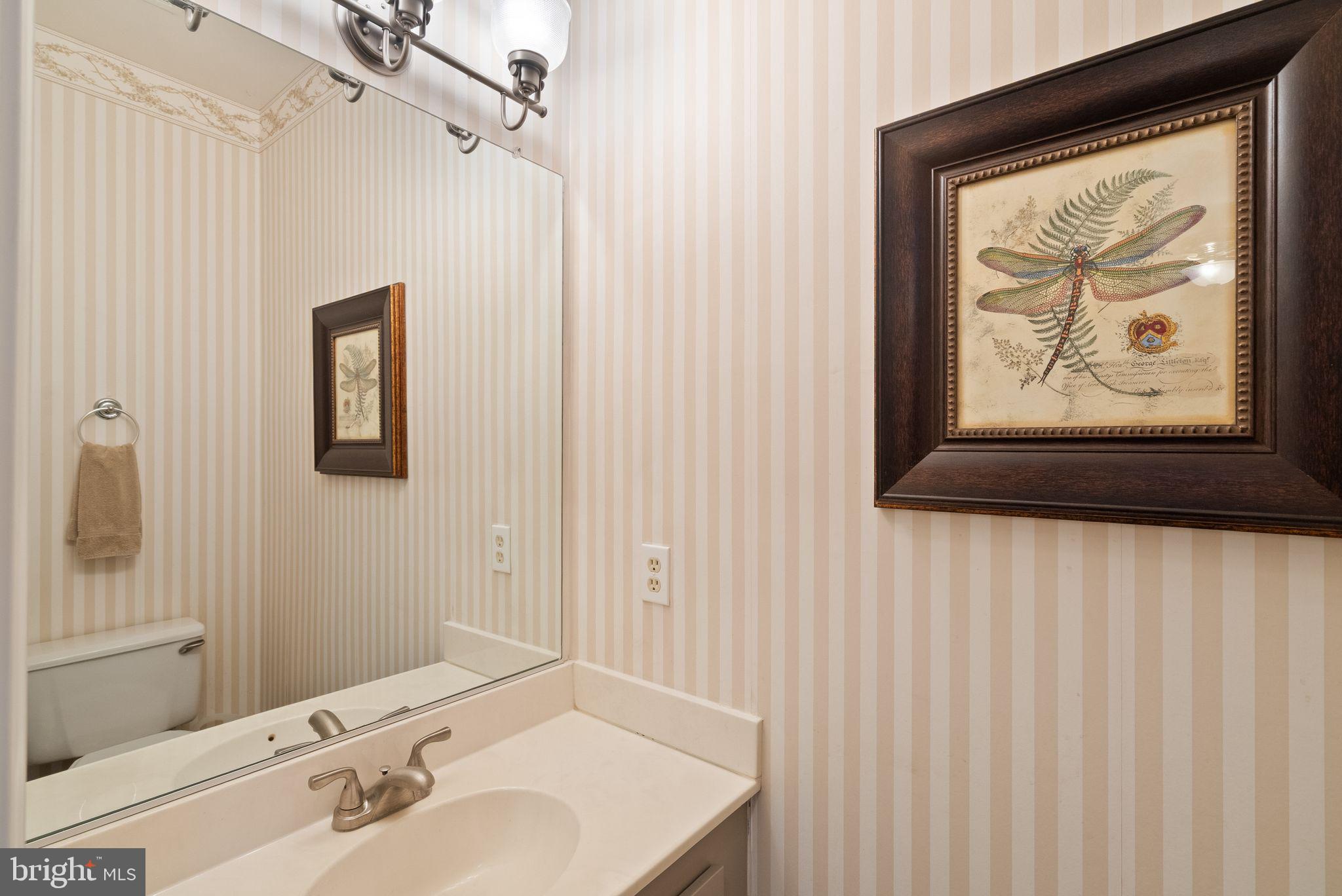 303 Rangers Way Southeast Leesburg, VA 20175 - Photo 18 of 37