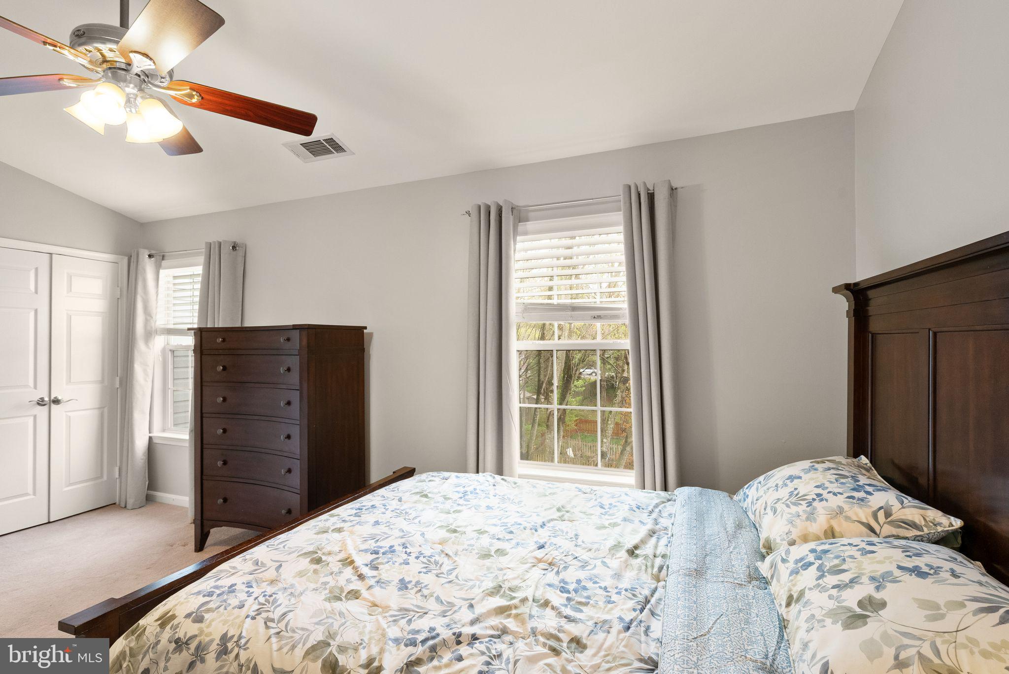 303 Rangers Way Southeast Leesburg, VA 20175 - Photo 23 of 37