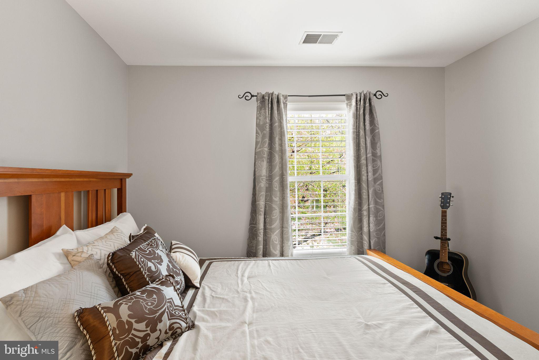 303 Rangers Way Southeast Leesburg, VA 20175 - Photo 26 of 37