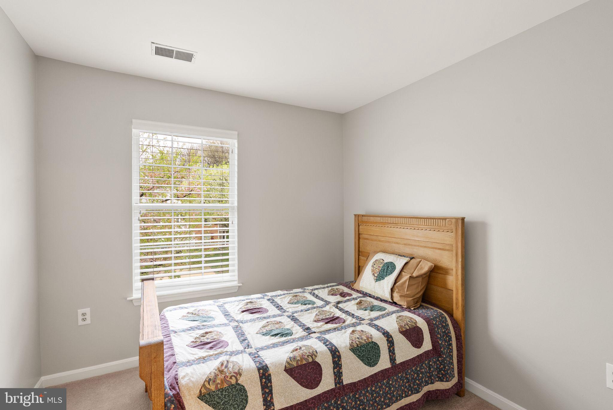 303 Rangers Way Southeast Leesburg, VA 20175 - Photo 27 of 37