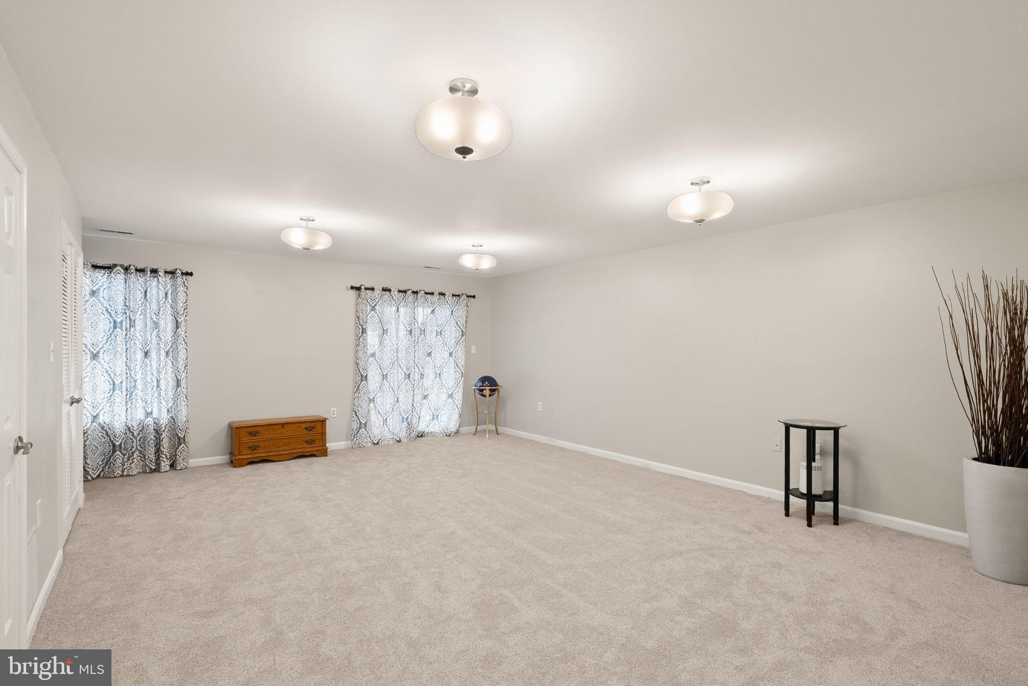 303 Rangers Way Southeast Leesburg, VA 20175 - Photo 30 of 37