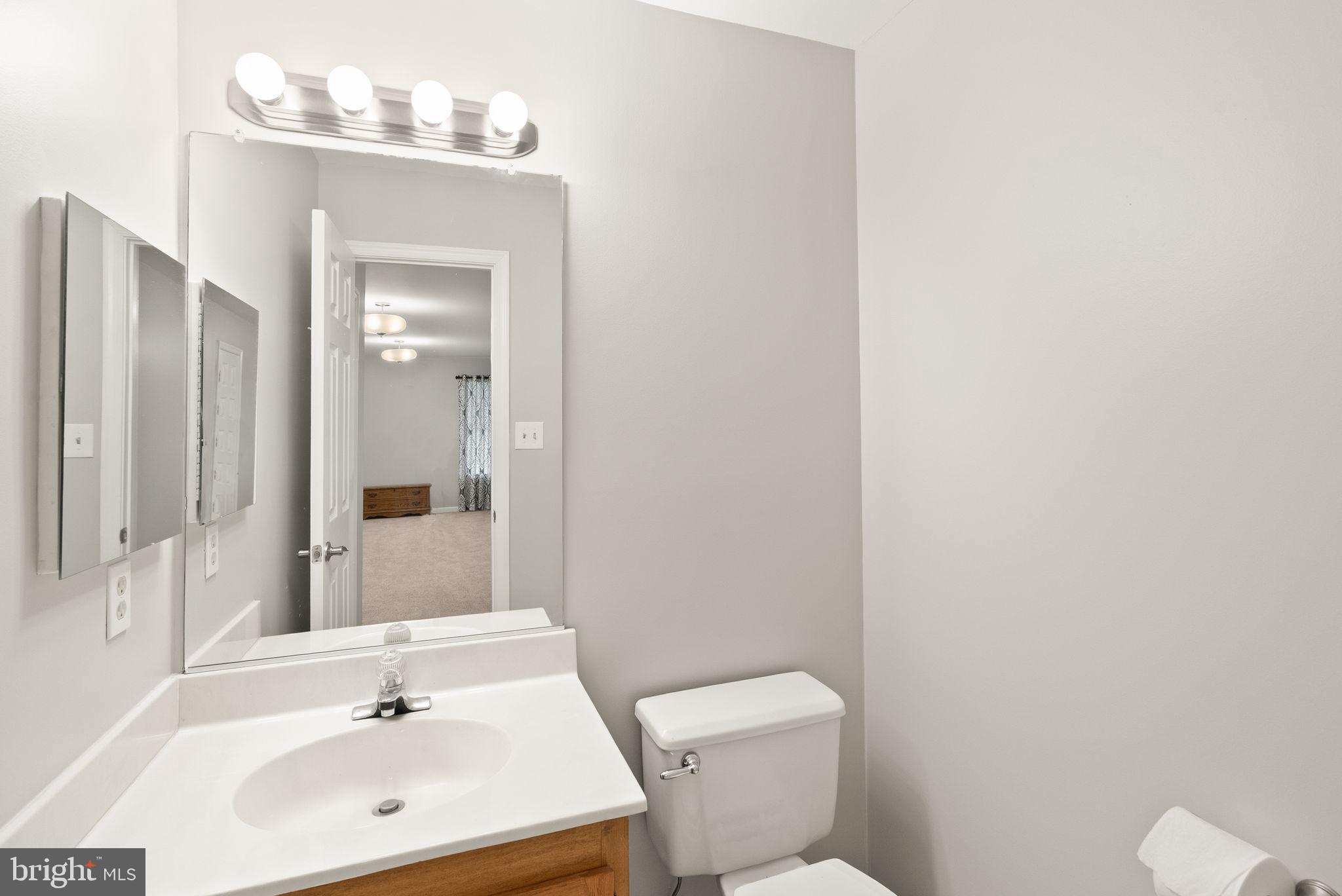 303 Rangers Way Southeast Leesburg, VA 20175 - Photo 33 of 37