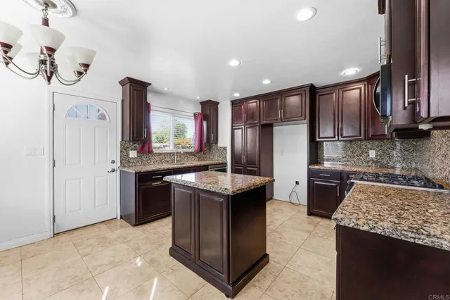 $799,000 | 9017 Valencia Street, Spring Valley, CA 91977