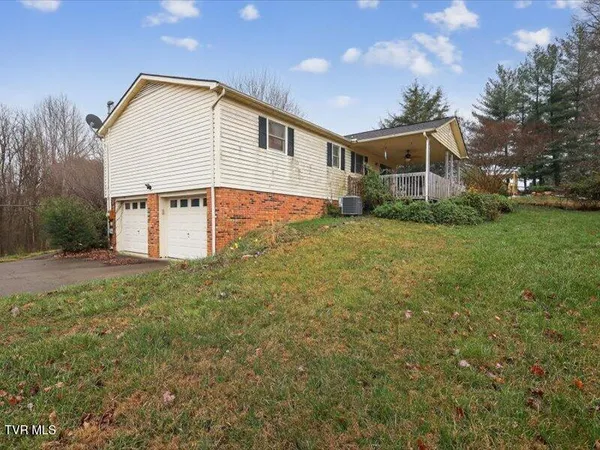 $309,900 | 529 Old Gray Station Road, Gray, TN 37615