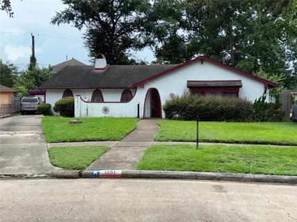 $285,000 | 1151 Creekmont Drive, Houston, TX 77091