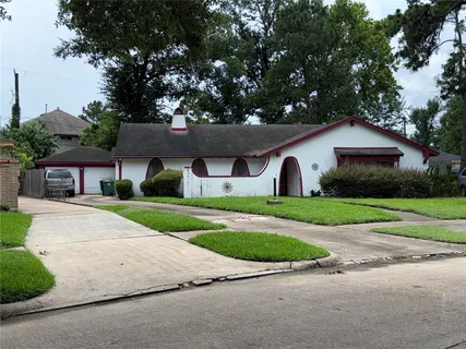 $285,000 | 1151 Creekmont Drive, Houston, TX 77091