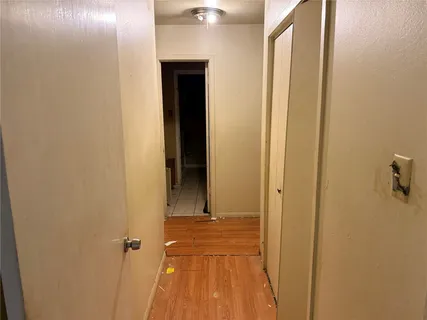 $285,000 | 1151 Creekmont Drive, Houston, TX 77091