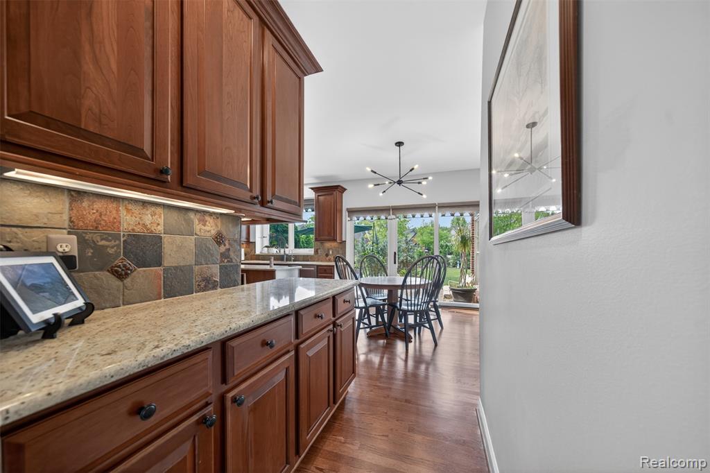 41621 Hempshire Street Novi, MI 48375 - Photo 19 of 76