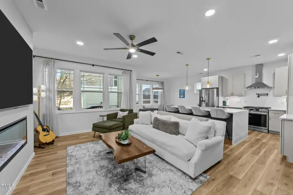 $800,000 | 1536 Crafton Way, Raleigh, NC 27607