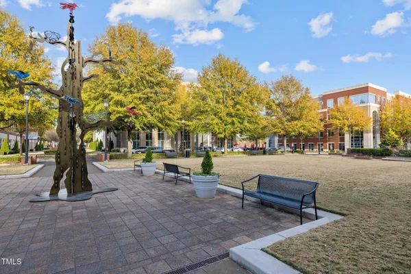 $800,000 | 1536 Crafton Way, Raleigh, NC 27607