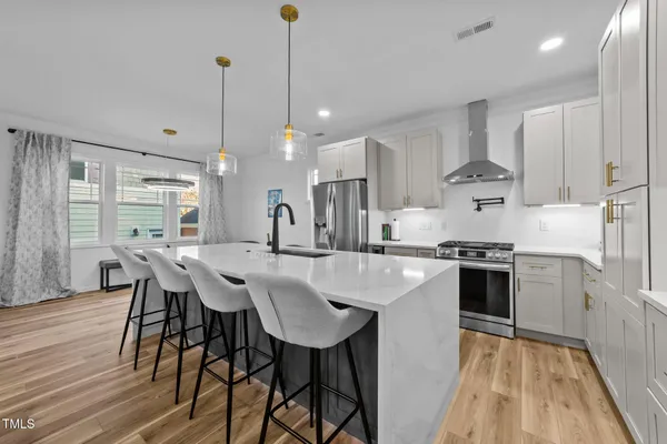 $800,000 | 1536 Crafton Way, Raleigh, NC 27607