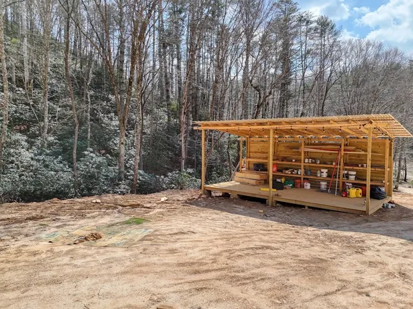 a view of a outdoor space with a tree