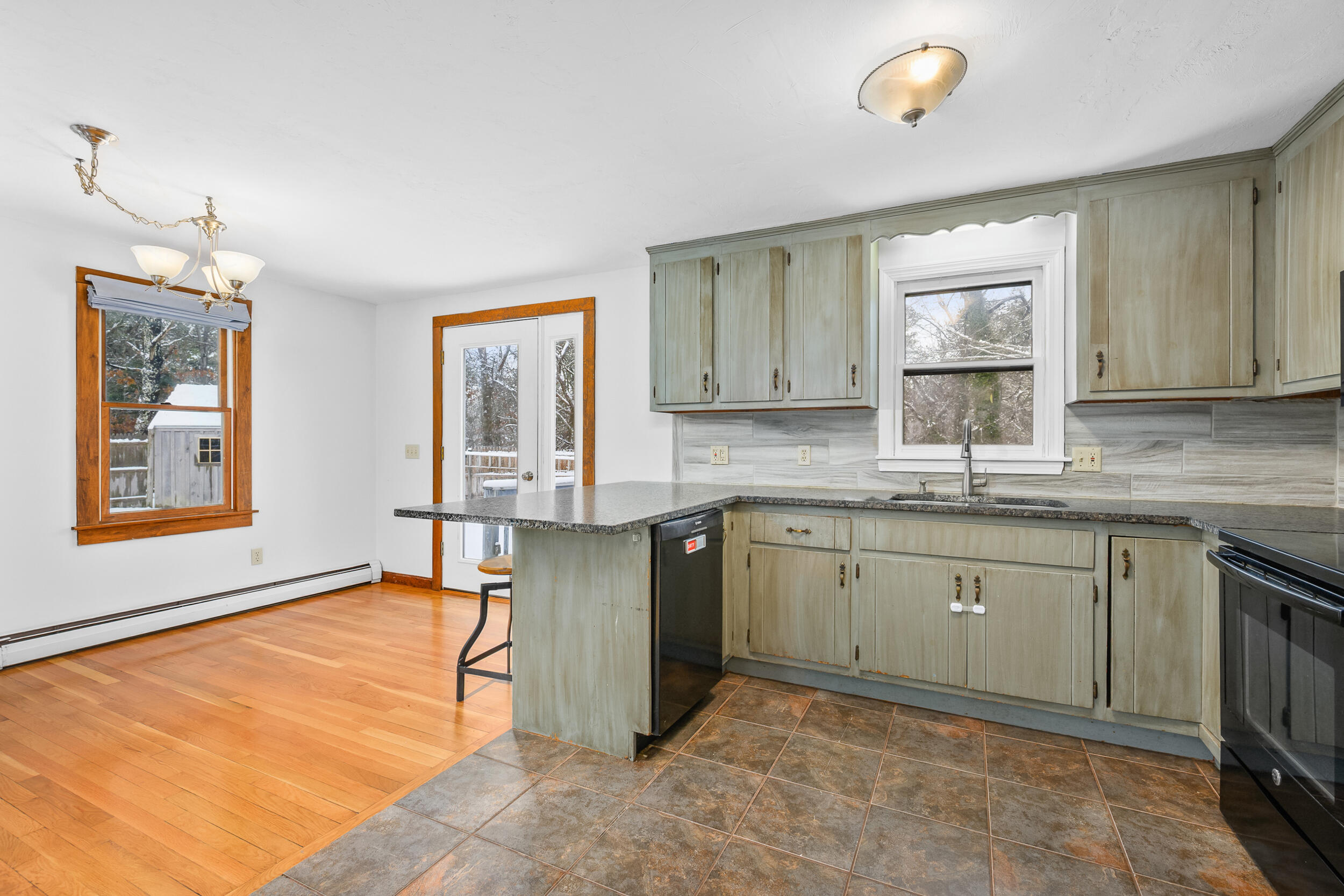 13 Mill Pond Road Harwich, MA 02645 - Photo 15 of 51 12_dsc_0943