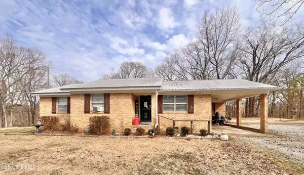 $180,000 | 83 Sunset Acres Road, Holly Springs, MS 38635