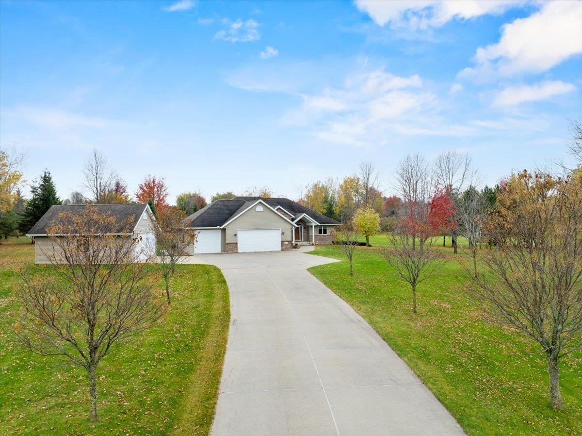 111133 Mann Street Marshfield, WI 54449 - Photo 4 of 57