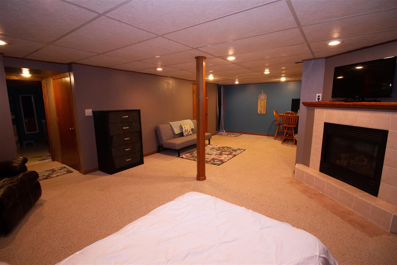 1221 Franklin Street Center Point, IA 52213 - Photo 23 of 30 Gallery Image 23