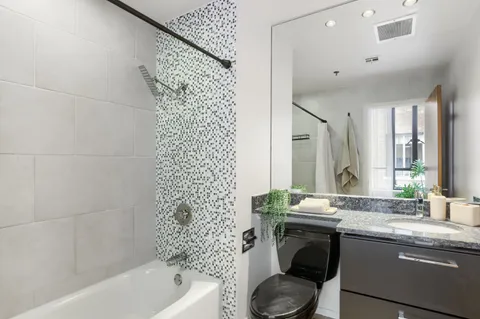 $429,000 | 710 Colorado Street, Unit 4A, Austin, TX 78701