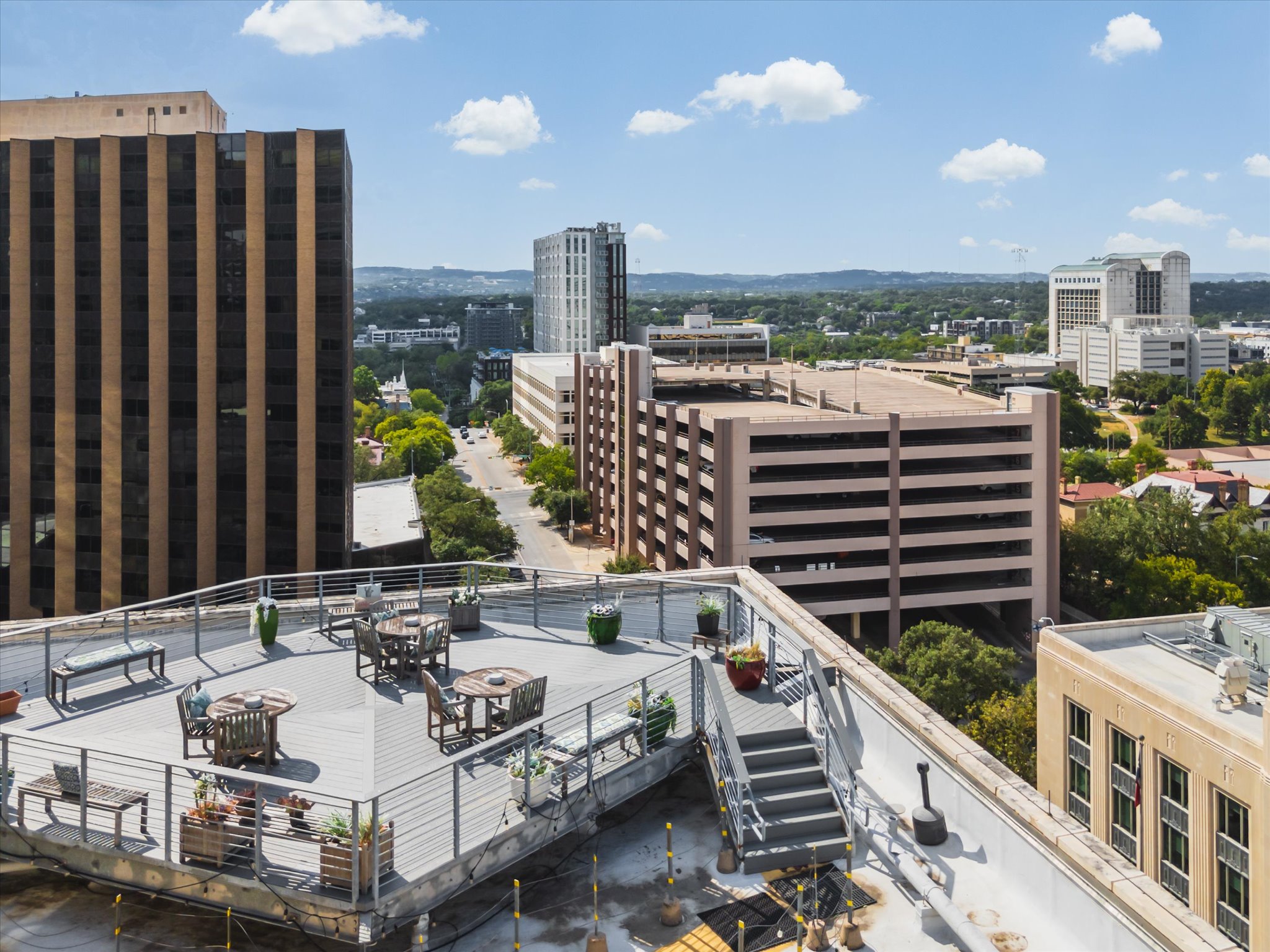 710 Colorado Street, Unit 4A Austin, TX 78701 - Photo 32 of 40 The spectacular rooftop deck provides incredible panoramic views of Downtown Austin.