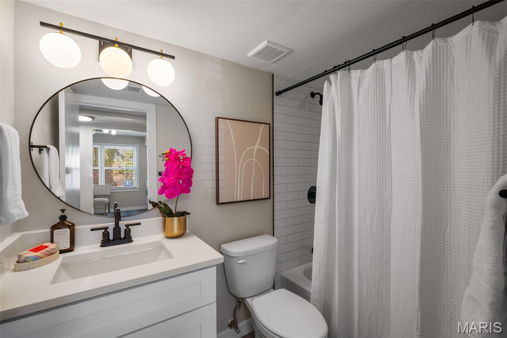 621 Broadmoor Drive, Unit A Chesterfield, MO 63017 - Photo 16 of 26