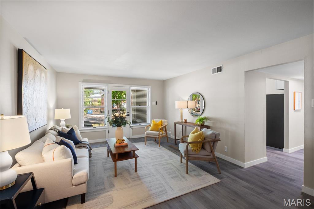 621 Broadmoor Drive, Unit A Chesterfield, MO 63017 - Photo 8 of 26