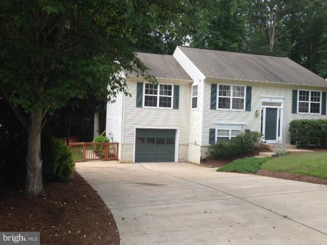 13 Myrtle Road Fredericksburg, VA 22405 - Photo 1 of 8 Exterior (Front)